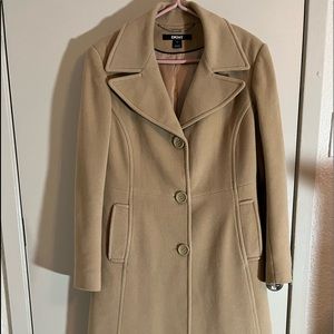 Tan DKNY Coat. NEW CONDITION. SIZE: 12